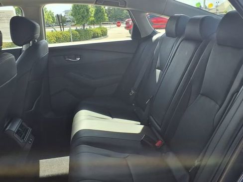 Used 2024 Honda Accord EX-L image 17