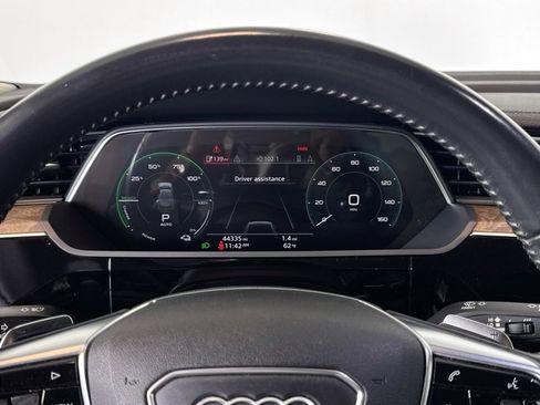 Used 2019 Audi e-tron Premium Plus w/ Cold Weather Package image 12