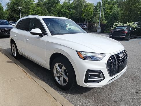 Used 2023 Audi Q5 2.0T Premium w/ Convenience Package AWD/4WD image 12