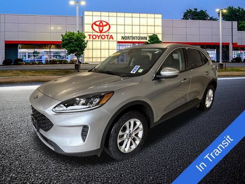 Used 2021 Ford Escape SE w/ Convenience Package AWD/4WD image 1