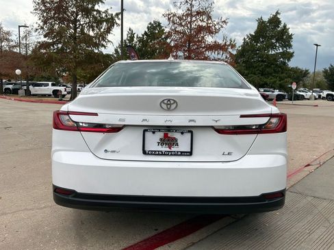 Used 2026 Toyota Camry LE FWD image 7