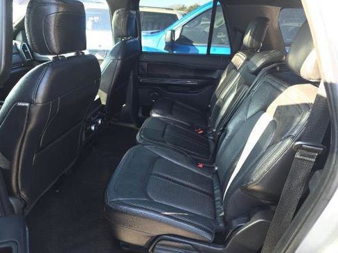 Used 2020 Ford Expedition Max Limited image 11