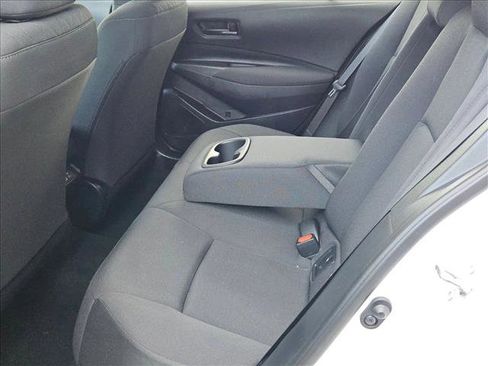 Used 2025 Toyota Corolla LE image 17