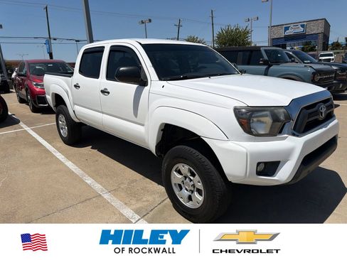 Used 2015 Toyota Tacoma 4x4 Double Cab w/ TRD Off-Road Package image 1