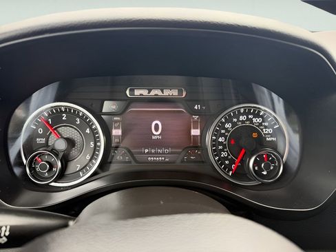 Used 2023 RAM 1500 Big Horn image 21