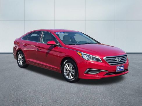 Used 2017 Hyundai Sonata SE w/ Cargo Package FWD image 8