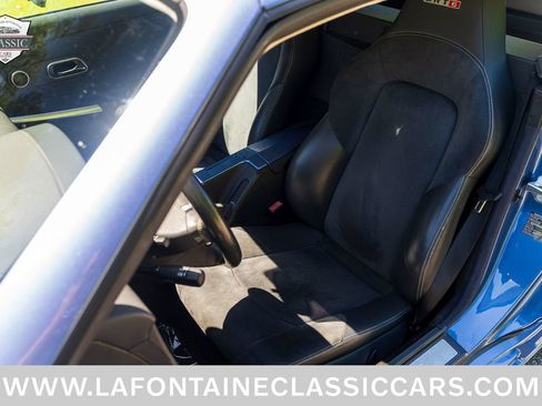 Used 2005 Chrysler Crossfire SRT-6 RWD image 54