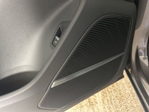 Certified 2025 Audi Q7 3.0T Premium Plus w/ Premium Plus Package image 23