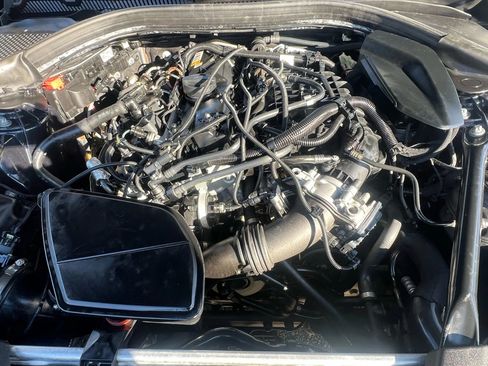 Used 2017 BMW 530i 530i Sedan 4D w/ Premium Package image 36