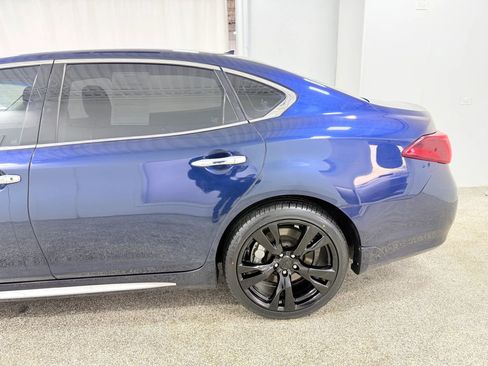 Used 2018 INFINITI Q70 L 3.7 image 5