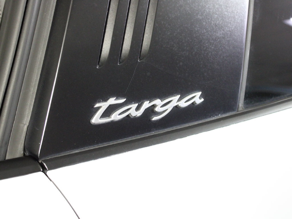 Certified 2021 Porsche 911 Targa 4S w/ Premium Package AWD/4WD image 16