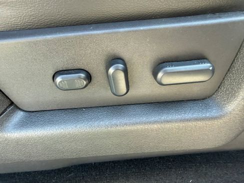 Used 2013 Ford F150 FX4 w/ Luxury Equipment Group image 17