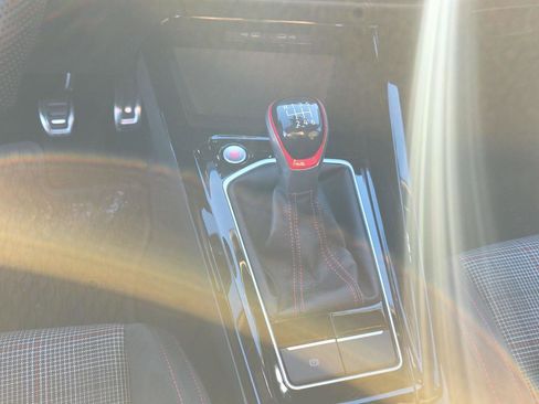 Used 2024 Volkswagen GTI SE image 21