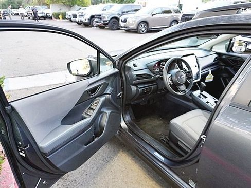 Used 2024 Subaru Crosstrek 2.0i Premium image 35