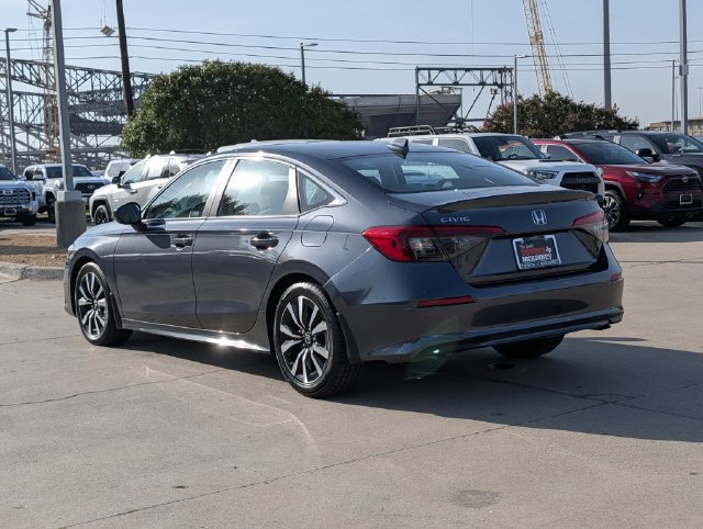 Used 2024 Honda Civic EX image 7