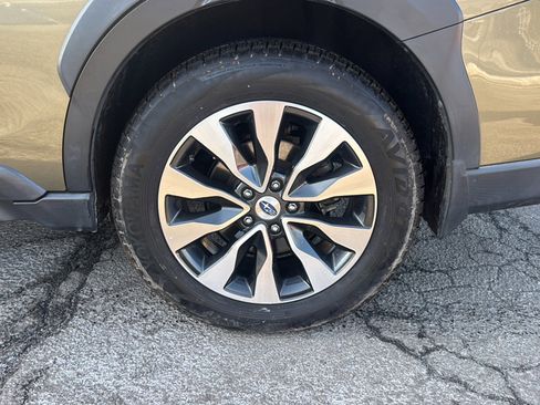 Used 2023 Subaru Outback Touring image 46