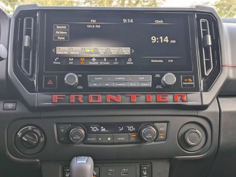 Used 2026 Nissan Frontier PRO-4X w/ Pro-4x Convenience Package image 18