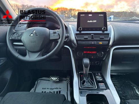 Used 2023 Mitsubishi Eclipse Cross SE image 26