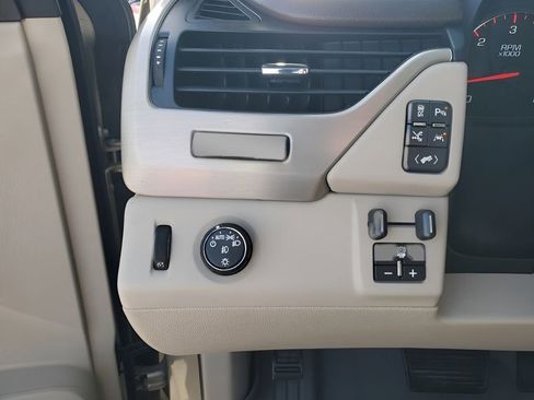 Used 2016 GMC Yukon Denali w/ Open Road Package image 35