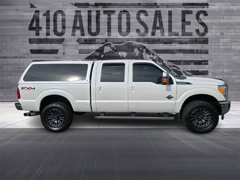 Used 2011 Ford F350 Lariat w/ Chrome Pkg image 2