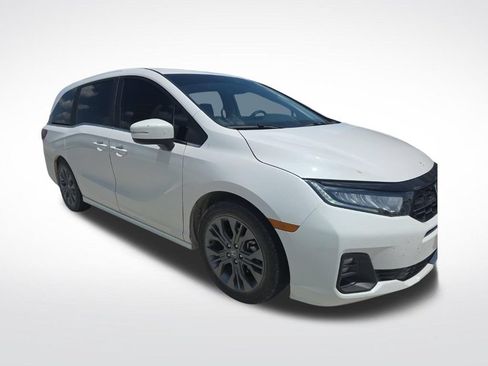 Used 2025 Honda Odyssey Touring image 10