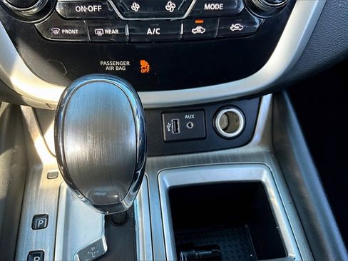 Used 2018 Nissan Murano SL w/ Moonroof Package image 31