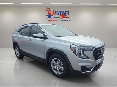 Used 2022 GMC Terrain SLE w/ Driver Convenience Package
