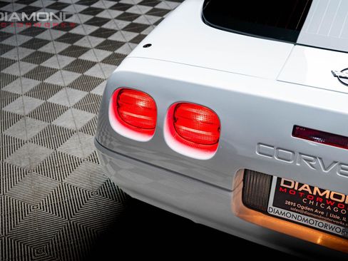 Used 1995 Chevrolet Corvette Coupe image 59