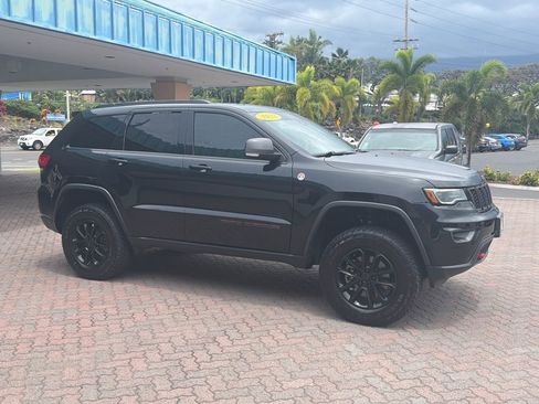 Used 2021 Jeep Grand Cherokee Trailhawk w/ Premium Lighting Group image 6