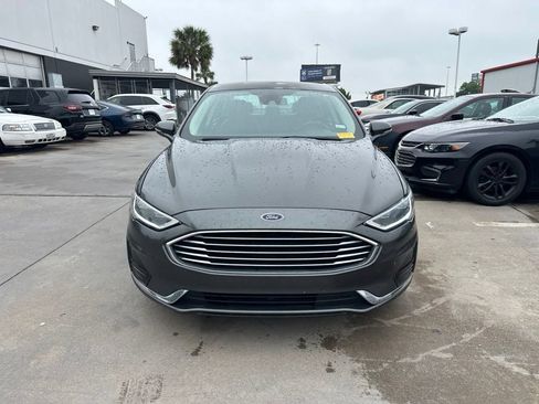 Used 2020 Ford Fusion SEL FWD image 2