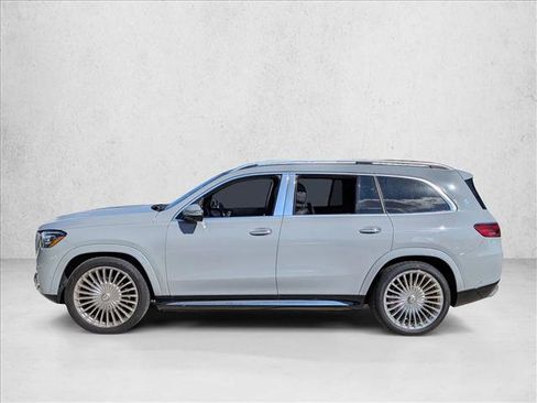 Certified 2024 Mercedes-Benz Maybach GLS 600 4MATIC image 8