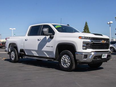 Used 2024 Chevrolet Silverado 2500 LT