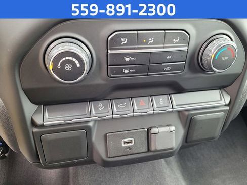 Used 2020 Chevrolet Silverado 1500 Custom Trail Boss w/ Custom Convenience Package AWD/4WD image 18