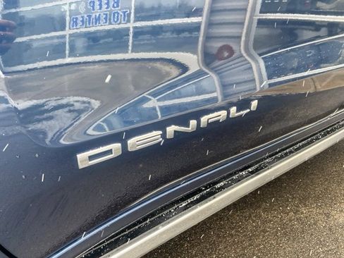 Used 2021 GMC Sierra 1500 Denali w/ Denali Ultimate Package image 8