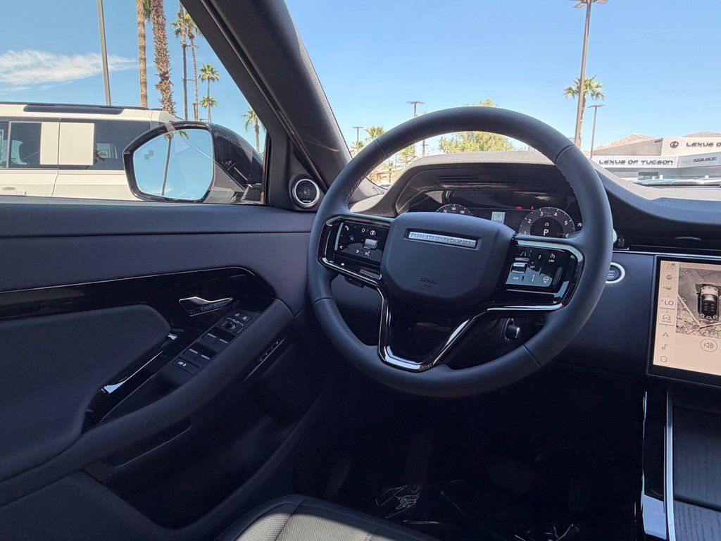 New 2026 Land Rover Range Rover Evoque S AWD/4WD image 14