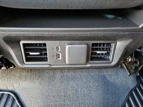 Used 2024 Chevrolet Silverado 1500 LT image 11