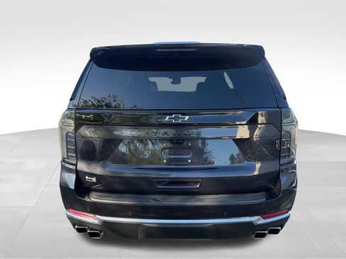 Used 2025 Chevrolet Tahoe High Country AWD/4WD image 4