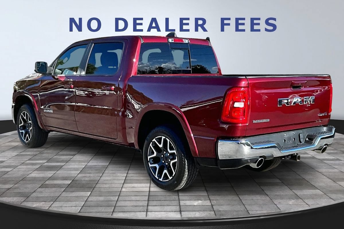 Used 2025 RAM 1500 Laramie AWD/4WD image 4