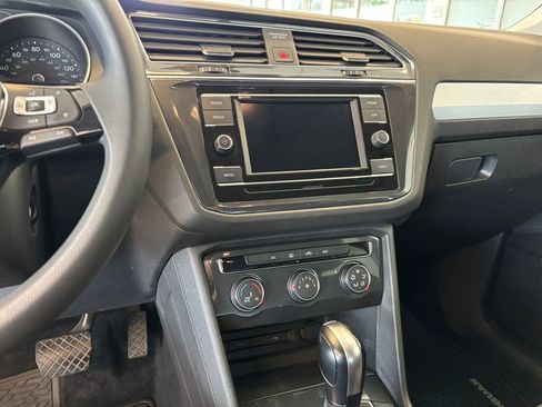 Used 2020 Volkswagen Tiguan S AWD/4WD image 18
