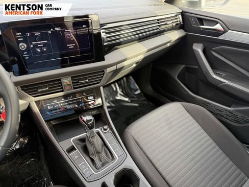 Used 2025 Volkswagen Jetta S image 26