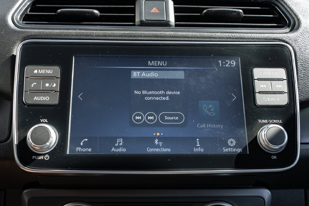 Used 2025 Nissan Leaf S FWD image 16
