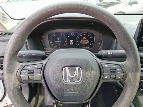 Used 2024 Honda Accord EX image 18