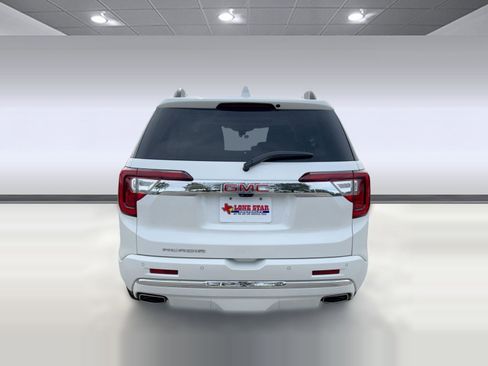 Used 2022 GMC Acadia Denali w/ Denali Ultimate Package image 9