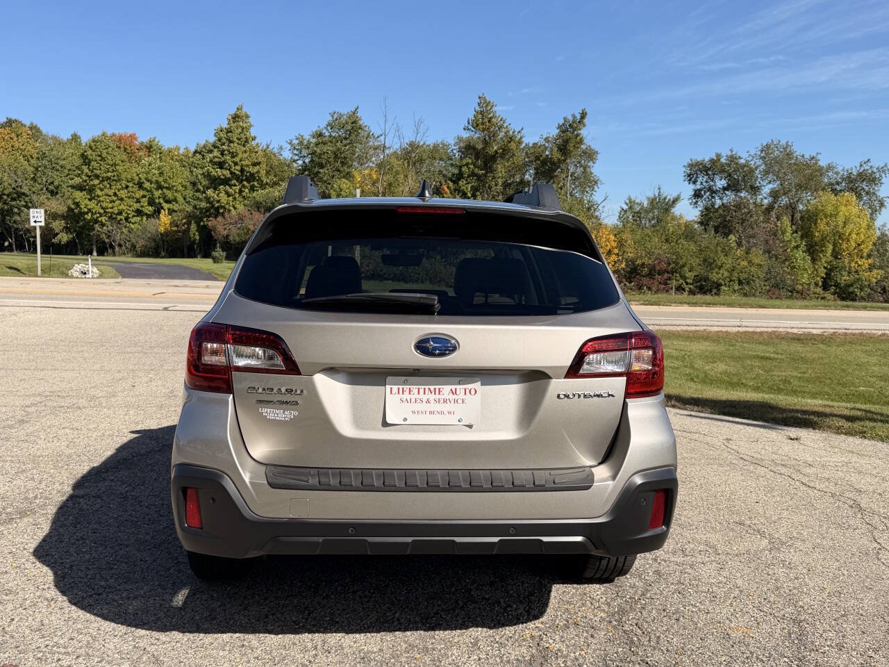 Used 2019 Subaru Outback 2.5i Limited AWD/4WD image 4