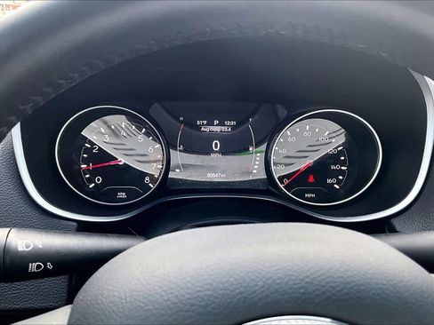 Used 2019 Jeep Compass Altitude image 21