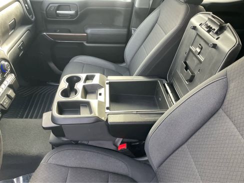 Used 2022 Chevrolet Silverado 1500 LT w/ Bed Protection Package image 29