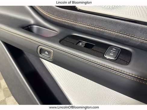 New 2025 Lincoln Aviator Black Label image 63