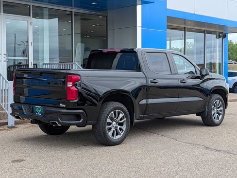 Certified 2024 Chevrolet Silverado 1500 RST AWD/4WD image 3