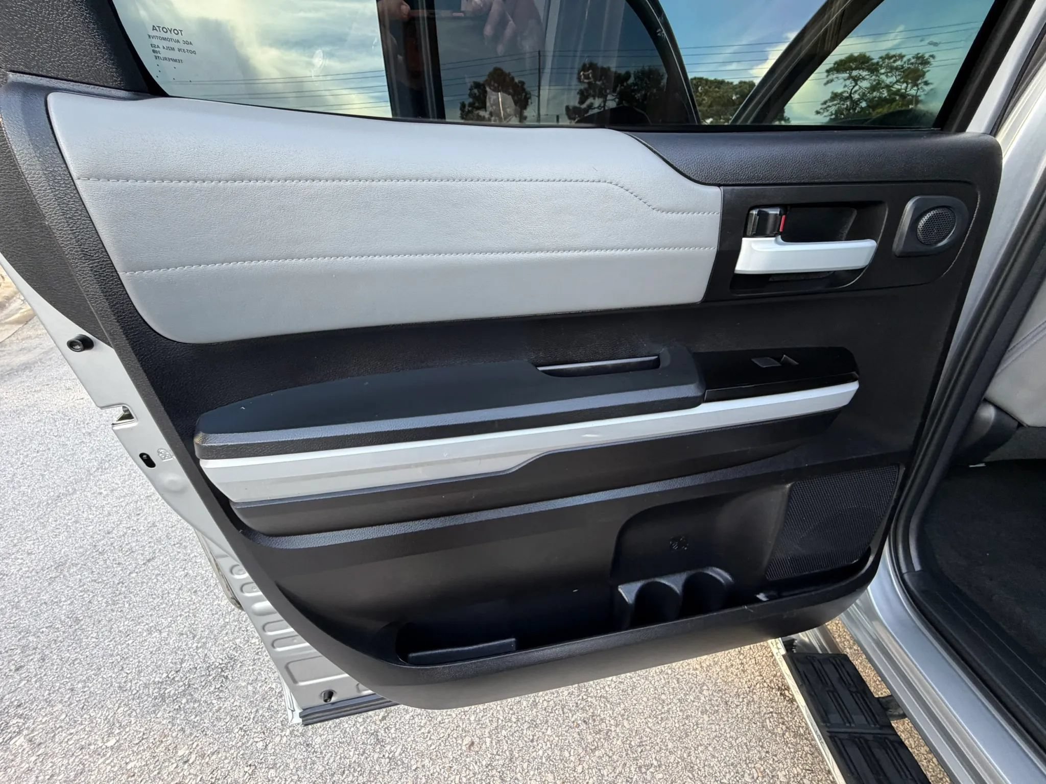 Used 2021 Toyota Tundra Limited RWD image 35