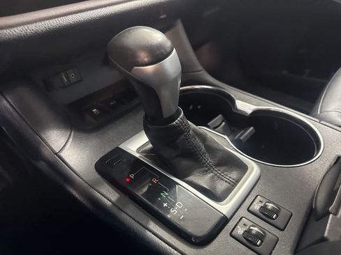 Used 2016 Toyota Highlander XLE image 29